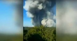 VIDEO Eruptirao vulkan u Indoneziji, nalazi se blizu trećeg najvećeg grada